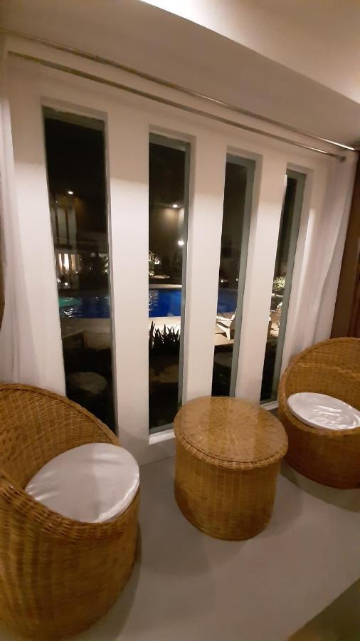 Urban Sands Hotel Iloilo Exterior foto